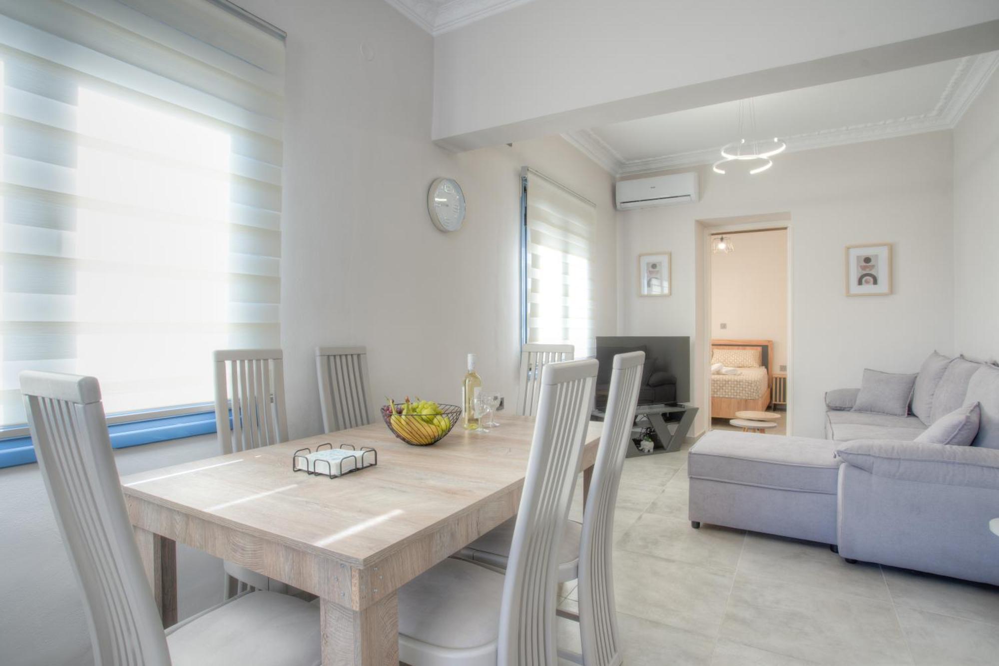 Kate House Mjt * Mytilene